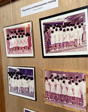 Ældre billeder af nyuddannede sygeplejersker.
